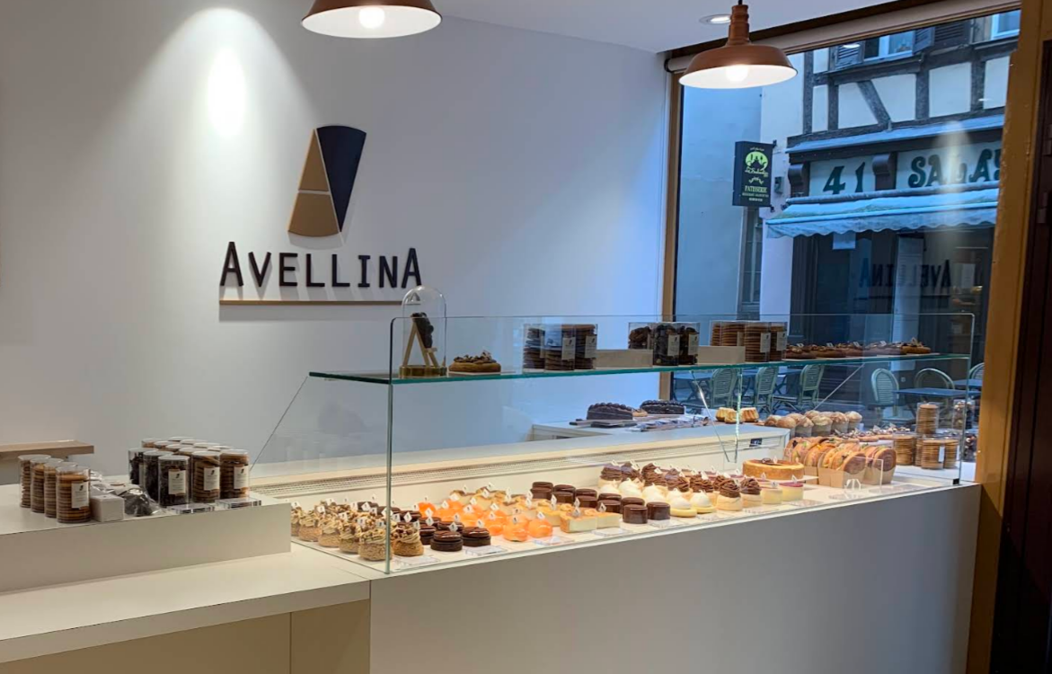 Vitrine de produits Avellina